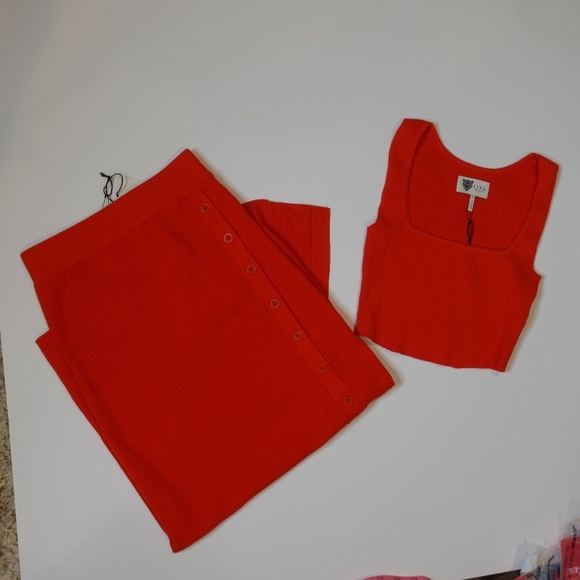 REVOLVE Lita by Ciara True Rib Tank Top & Skirt SET Fiery Red Size XS NWT - Picture 4 of 15